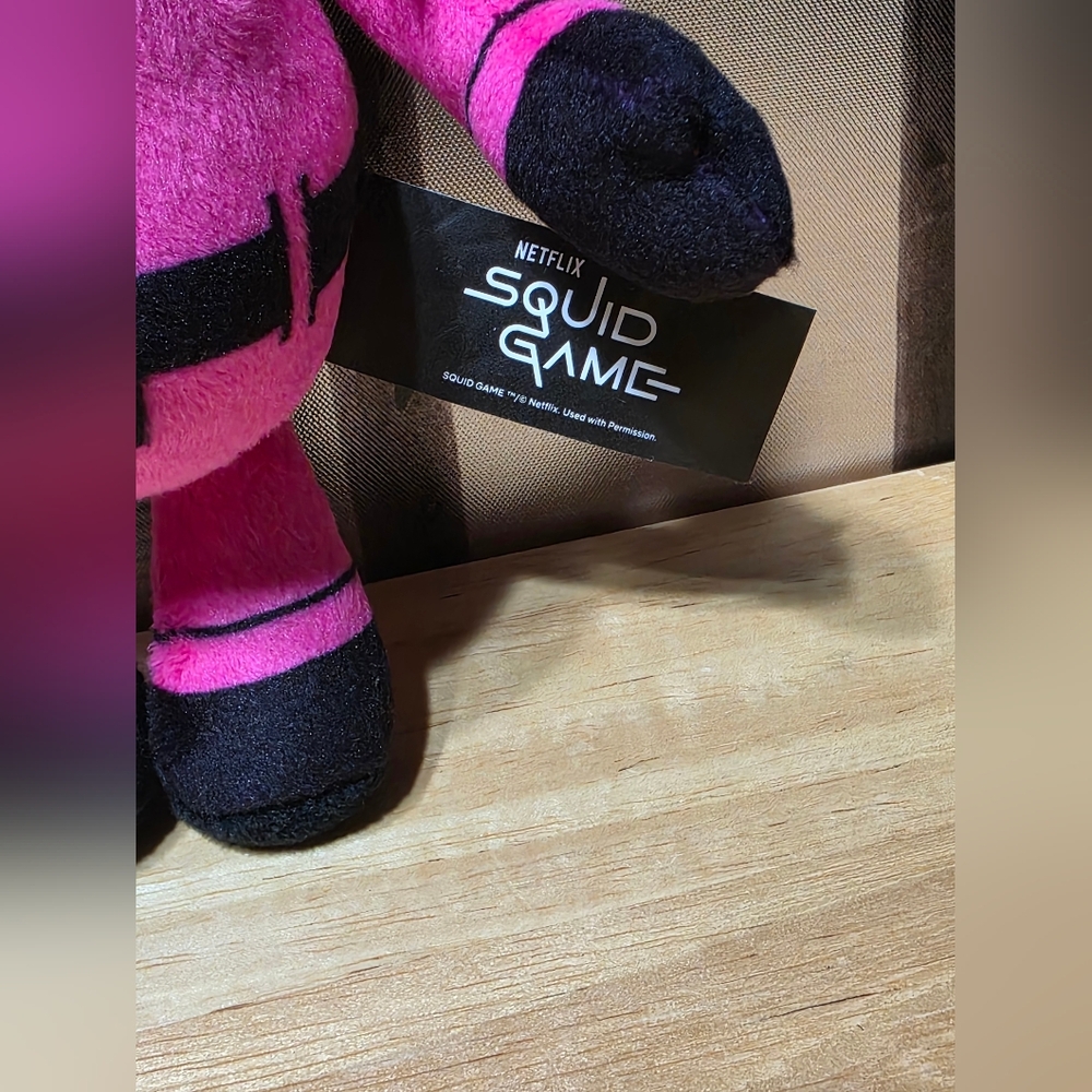 Pink Plush Toy Squid Game - Picture 3 of 6